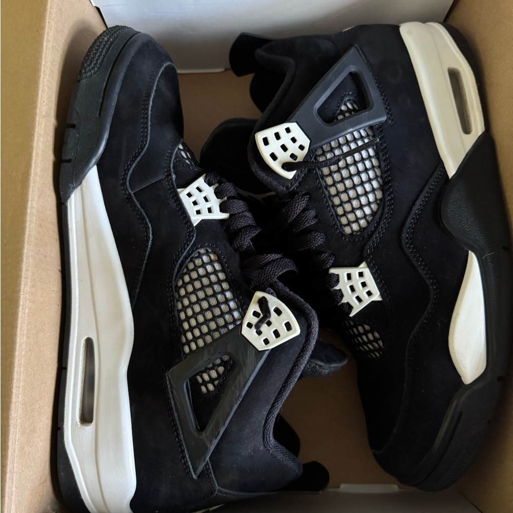 Men's Black & White Sneakers Air Jordan